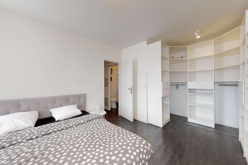 Maison Familiale En Pierre A 10 Min De Bordeaux Bassens  Exteriér fotografie