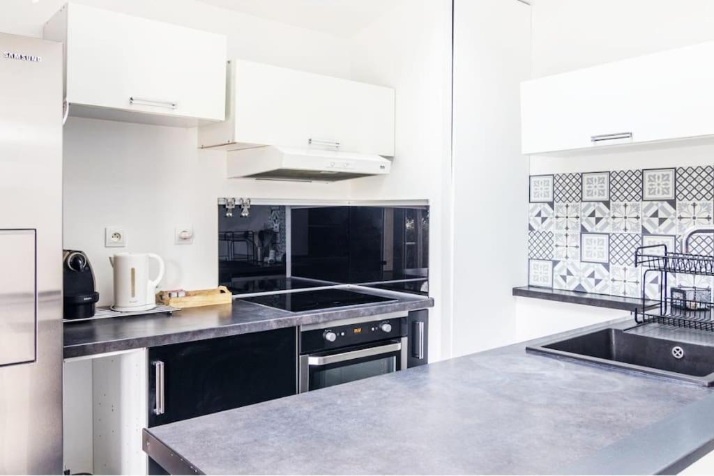Maison Familiale En Pierre A 10 Min De Bordeaux Bassens  Exteriér fotografie