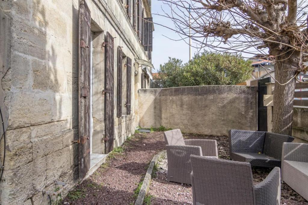 Maison Familiale En Pierre A 10 Min De Bordeaux Bassens  Exteriér fotografie
